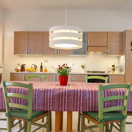 Il Delfino Apartment Riposto