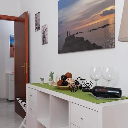 Il Delfino Apartment *